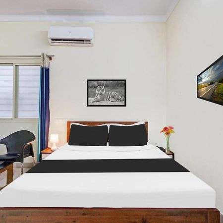 Super Townhouse Hebbal Mysore Belagula Bagian luar foto